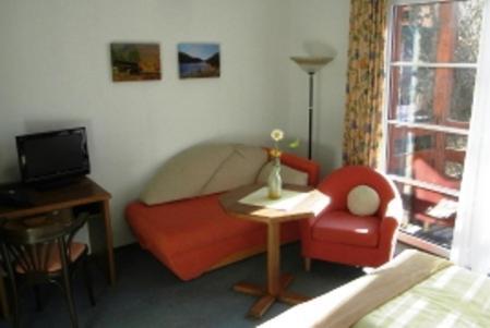 Hotel Drei Kronen Frauenwald Chambre photo